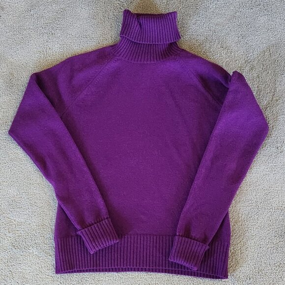 Banana Republic Y2K fine merino wool sweater/turtleneck in berry Sz M - Picture 9 of 11